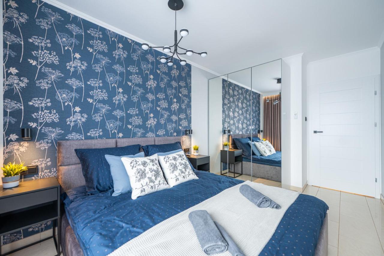 Apartament 55M2 - Darmowy Garaz - Klimatyzacja - Centrum - 24Na7 Wrocław Exteriör bild
