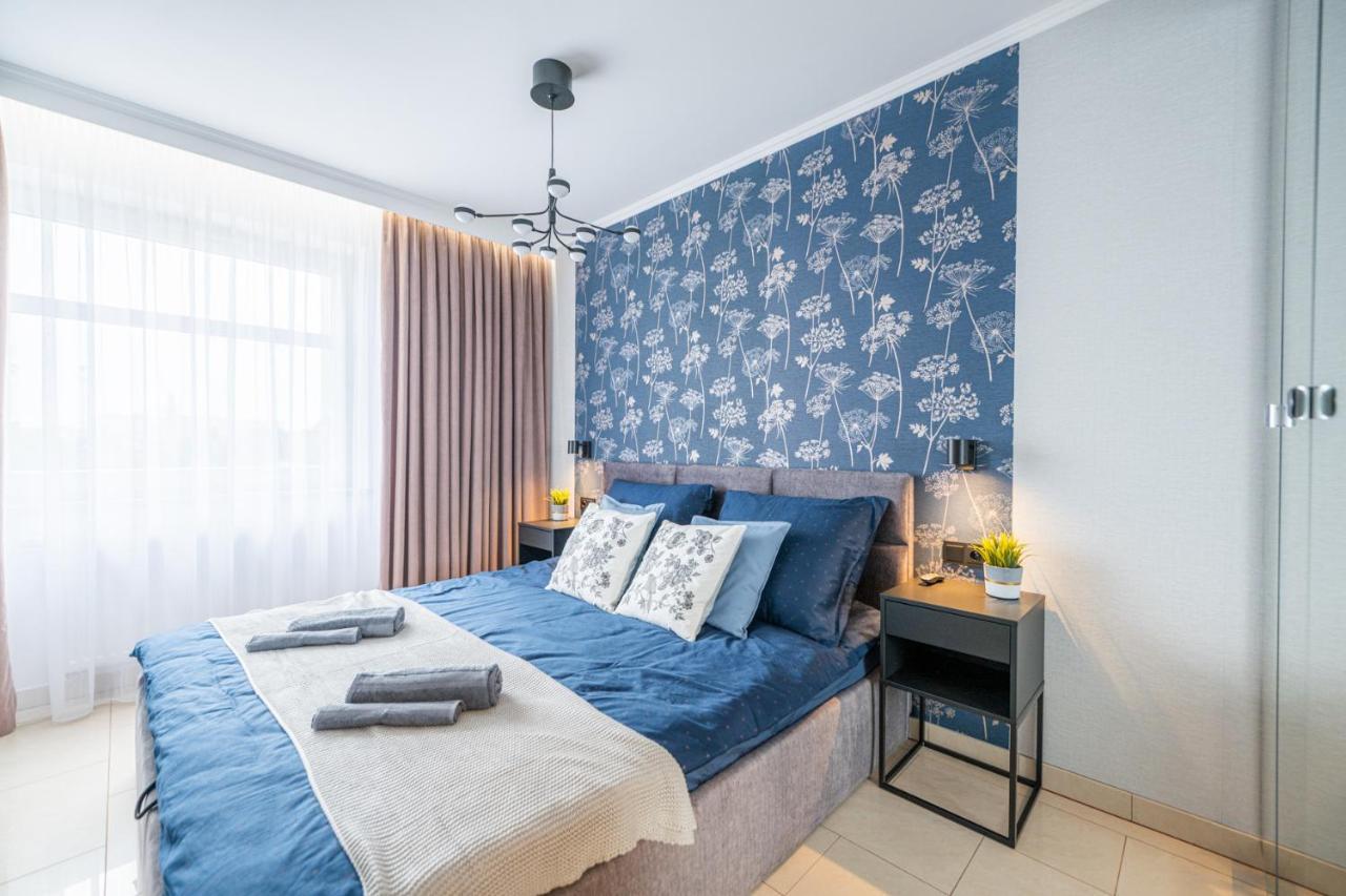 Apartament 55M2 - Darmowy Garaz - Klimatyzacja - Centrum - 24Na7 Wrocław Exteriör bild