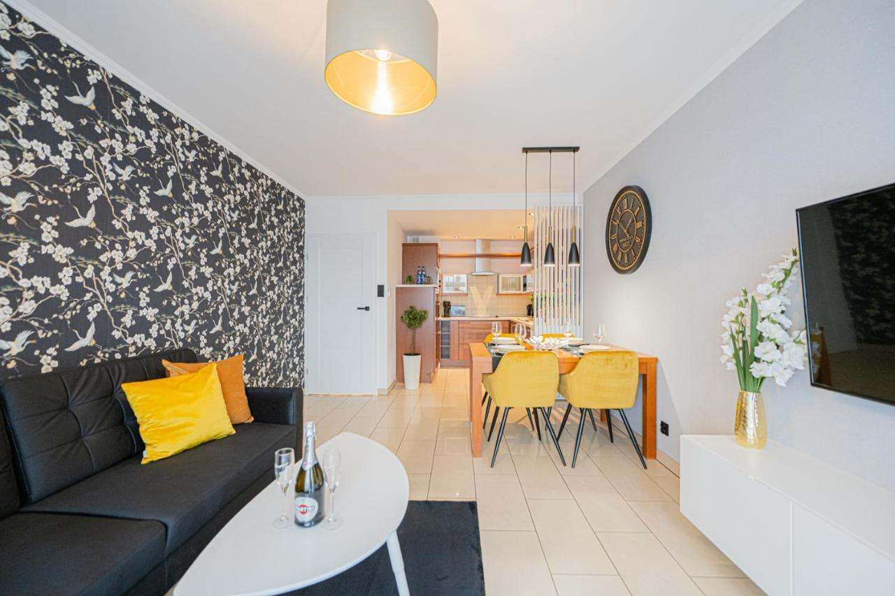 Apartament 55M2 - Darmowy Garaz - Klimatyzacja - Centrum - 24Na7 Wrocław Exteriör bild